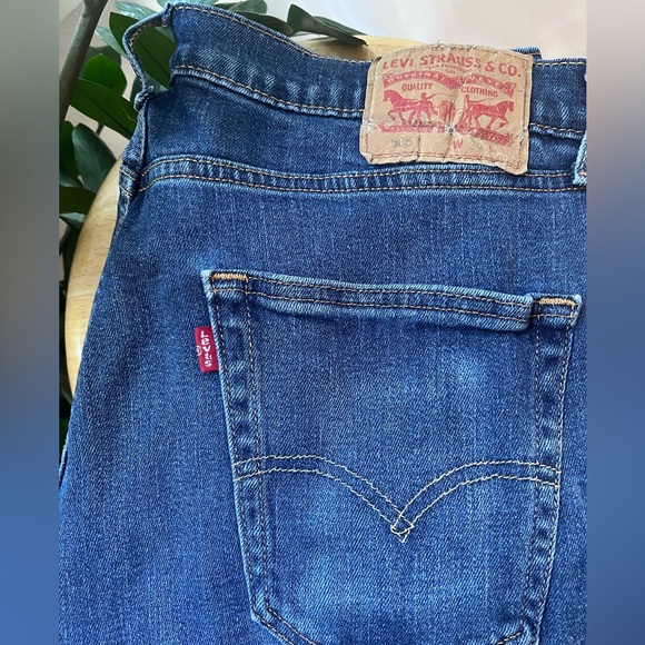 Levi’s 505 Regular Fit Jeans - Picture 4 of 5
